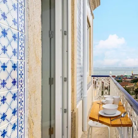 Beato Premium River View Διαμέρισμα *