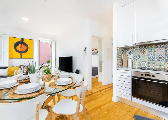 Beato Premium River View ליסבון